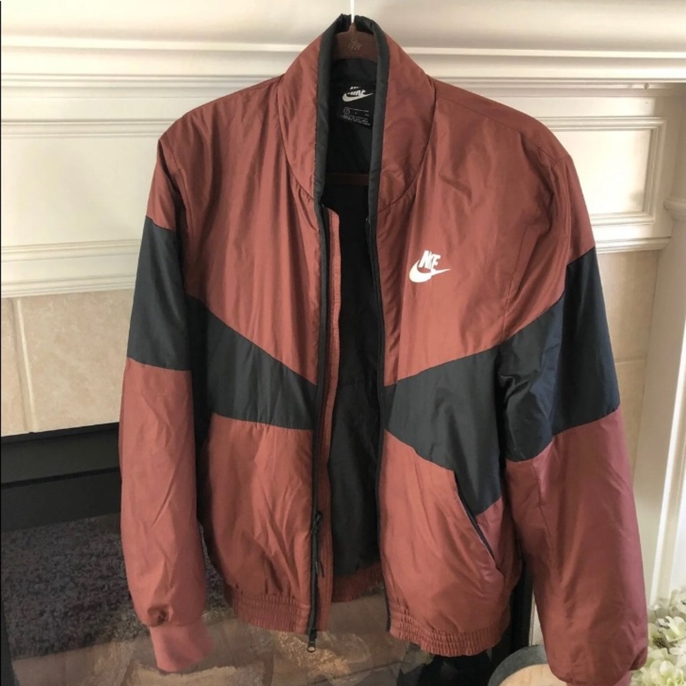 Men’s Sz S Nike Windbreaker